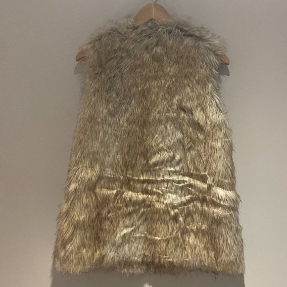 Zara Vest Faux Fur Tan Light Brown - Medium - Picture 2 of 8